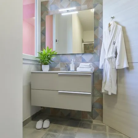Residenza Cantalupo شقة إمبيريا